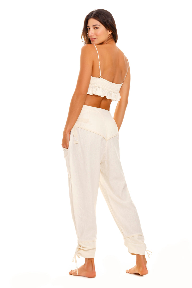 Mae Tout Crop Top